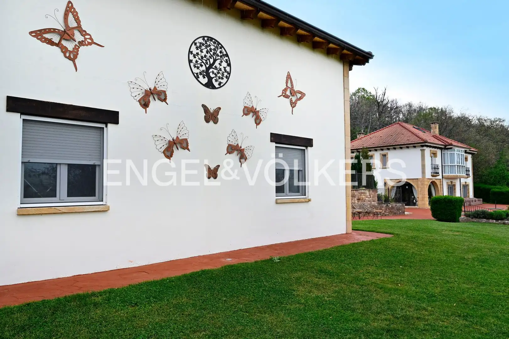 Vista exterior de Casa o chalet en venta en Reinosa con Aire acondicionado, Calefacción y Jardín privado