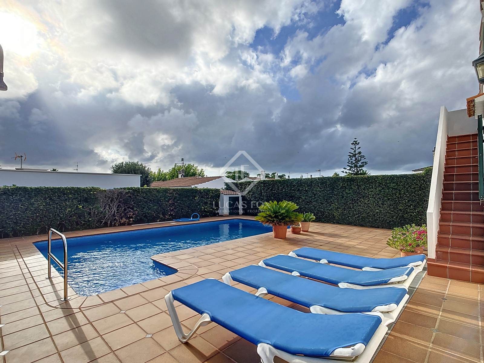 Vista exterior de Casa o chalet en venta en Ciutadella de Menorca con Aire acondicionado y Terraza