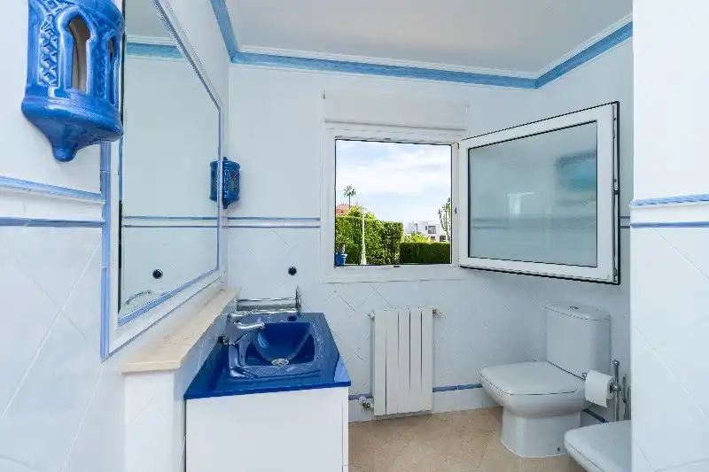 Detached house with pool for sale in La Cala Mijas, imagen 8