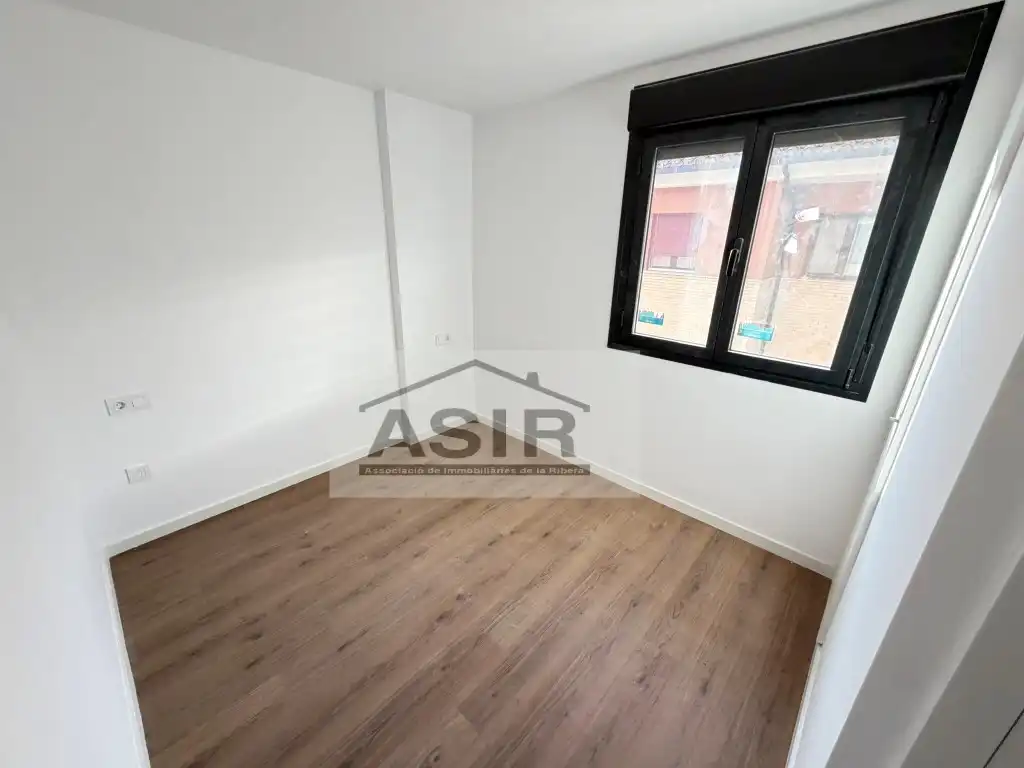 Habitación de Ático de alquiler en Polinyà de Xúquer con Piscina