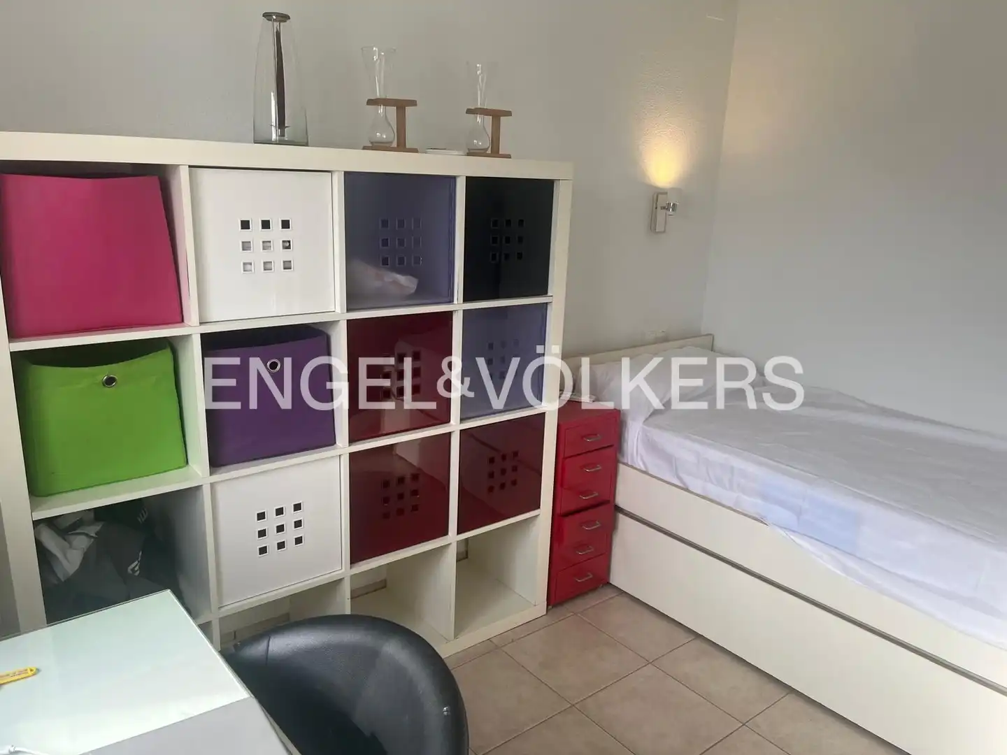 Habitación de Casa adosada de alquiler en Oliva con Aire acondicionado, Calefacción y Jardín privado
