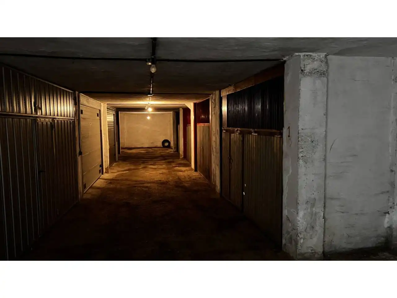 Garaje en venta en Espinosa de los Monteros
