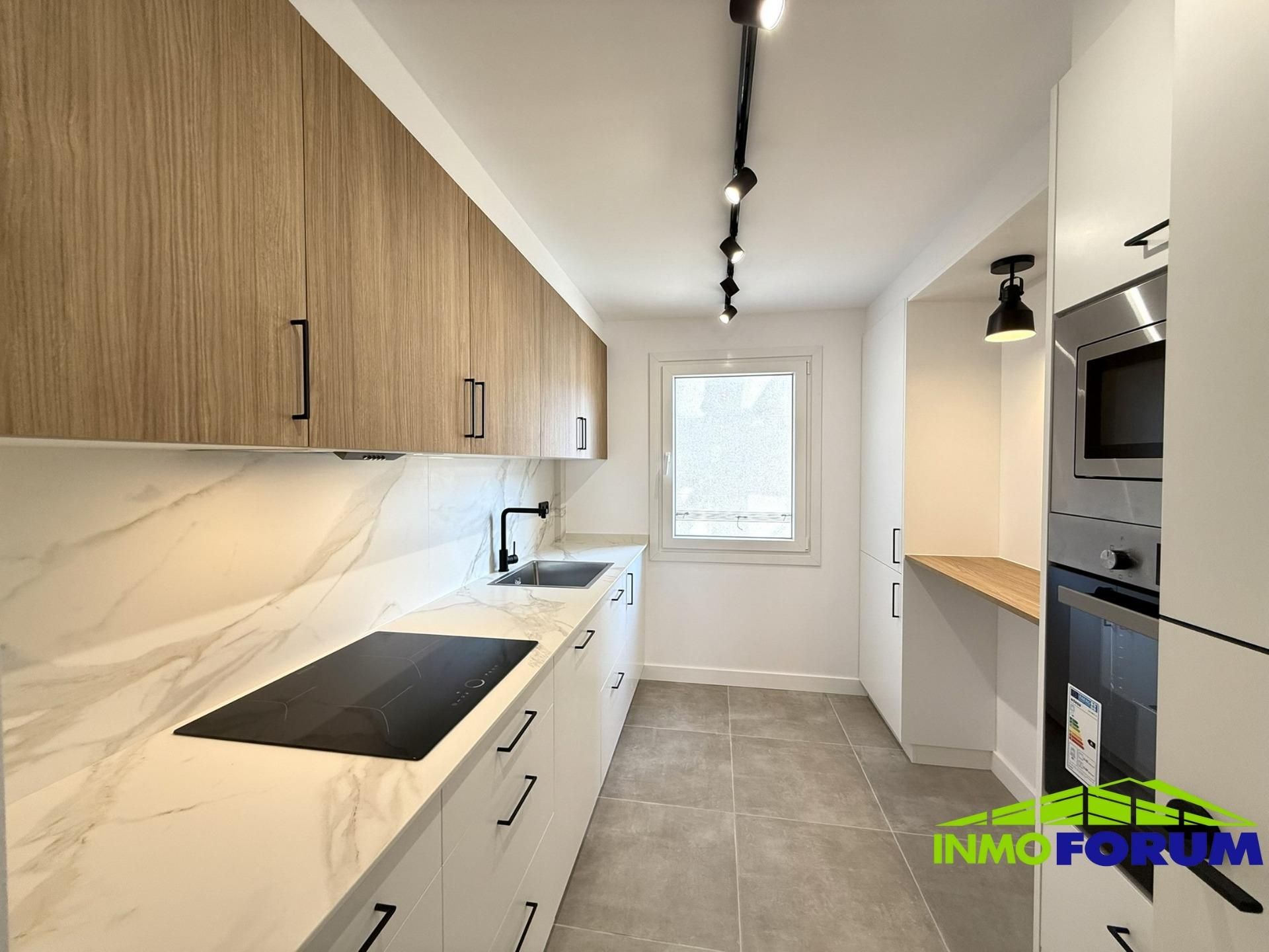 Kitchen of Flat for sale in A Coruña Capital   with Heating
