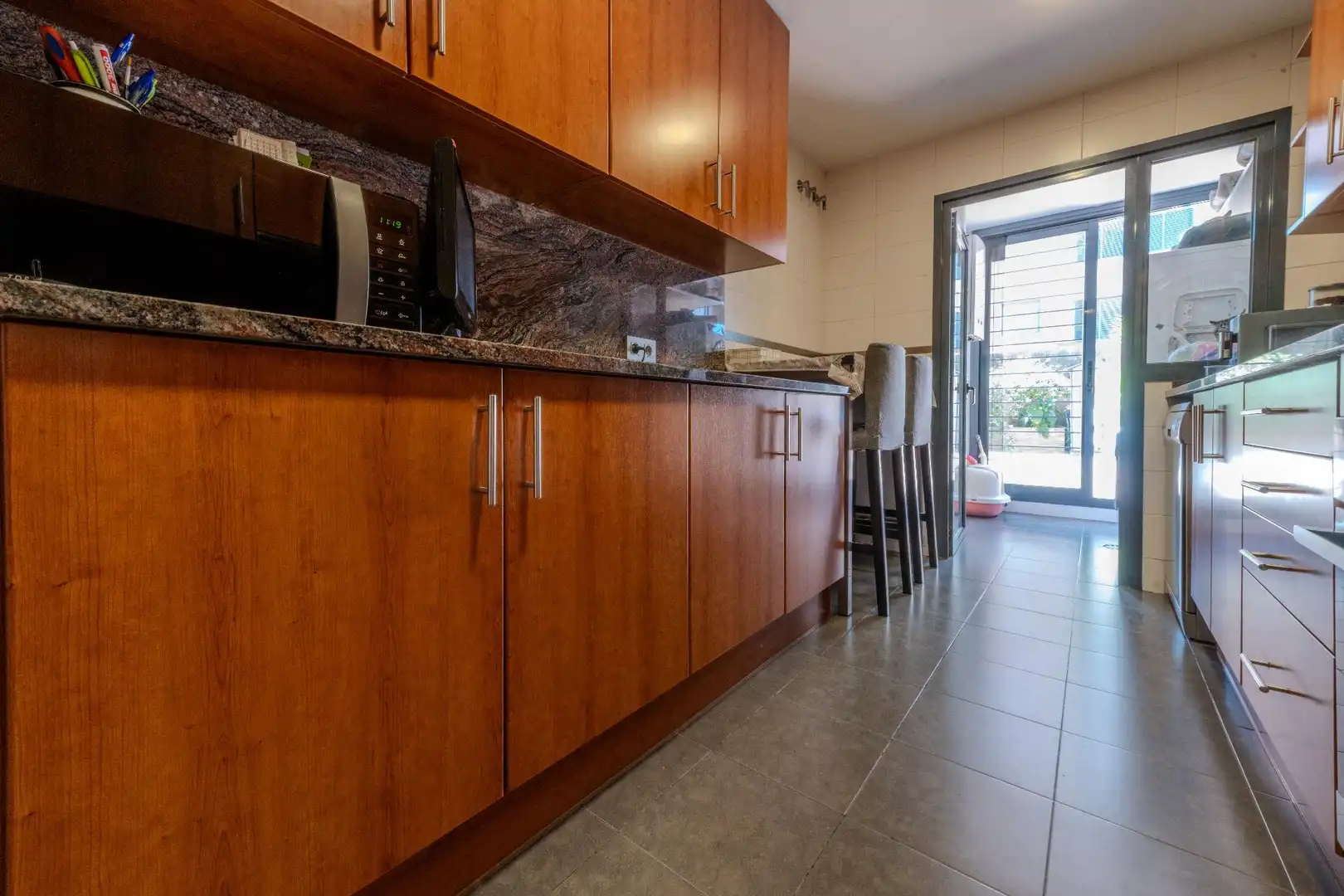 Cocina de Planta baja en venta en Sabadell con Aire acondicionado, Calefacción y Jardín privado