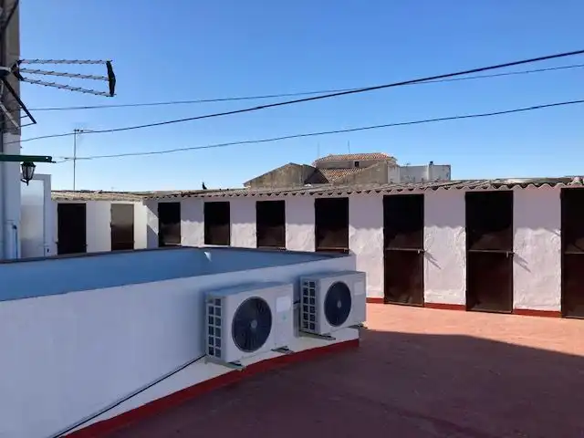 Vista exterior de Piso en venta en Úbeda con Balcón