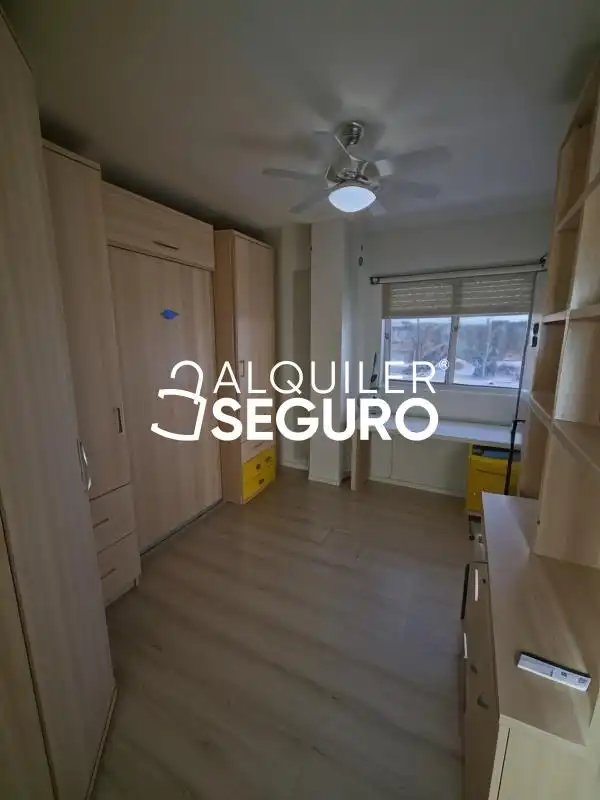 Habitación de Piso de alquiler en Cartagena con Aire acondicionado, Calefacción y Amueblado