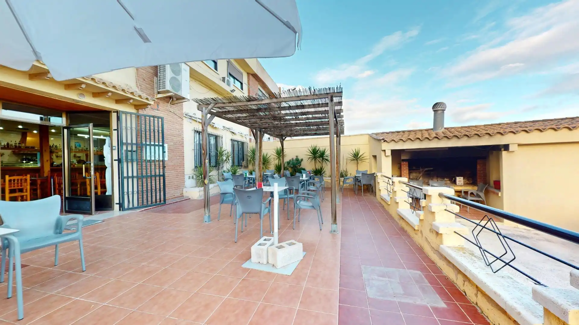 Local comercial en venta en Crevillent