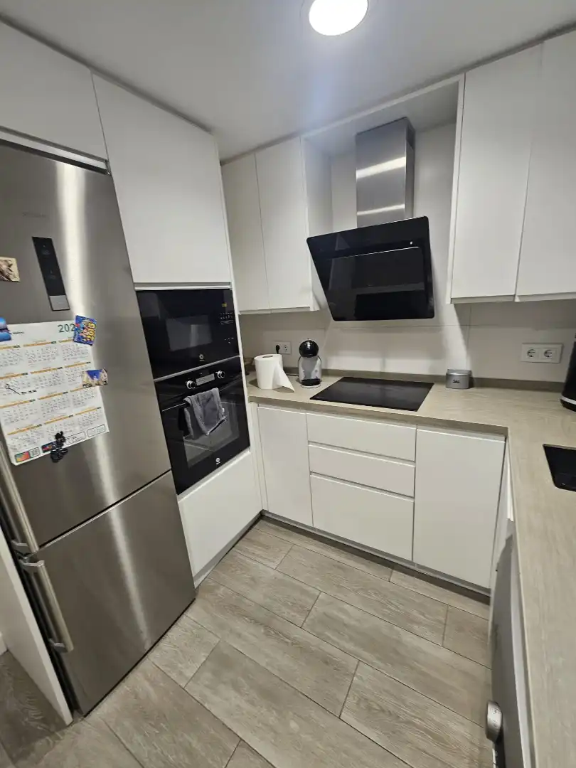 Cocina de Piso en venta en Vilanova i la Geltrú con Aire acondicionado y Terraza