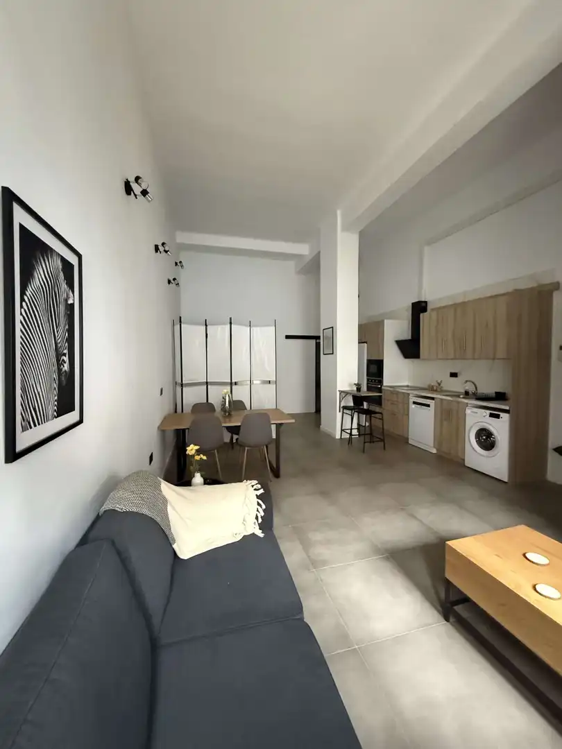Cuina de Estudi per a compartir en Málaga amb Aire condicionat, Terrassa i Moblat