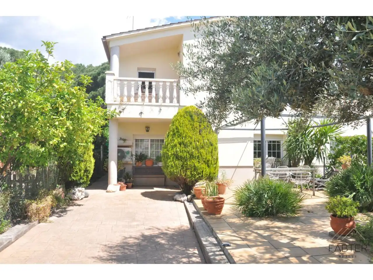 House for sale in Calle Ángel Guimerà