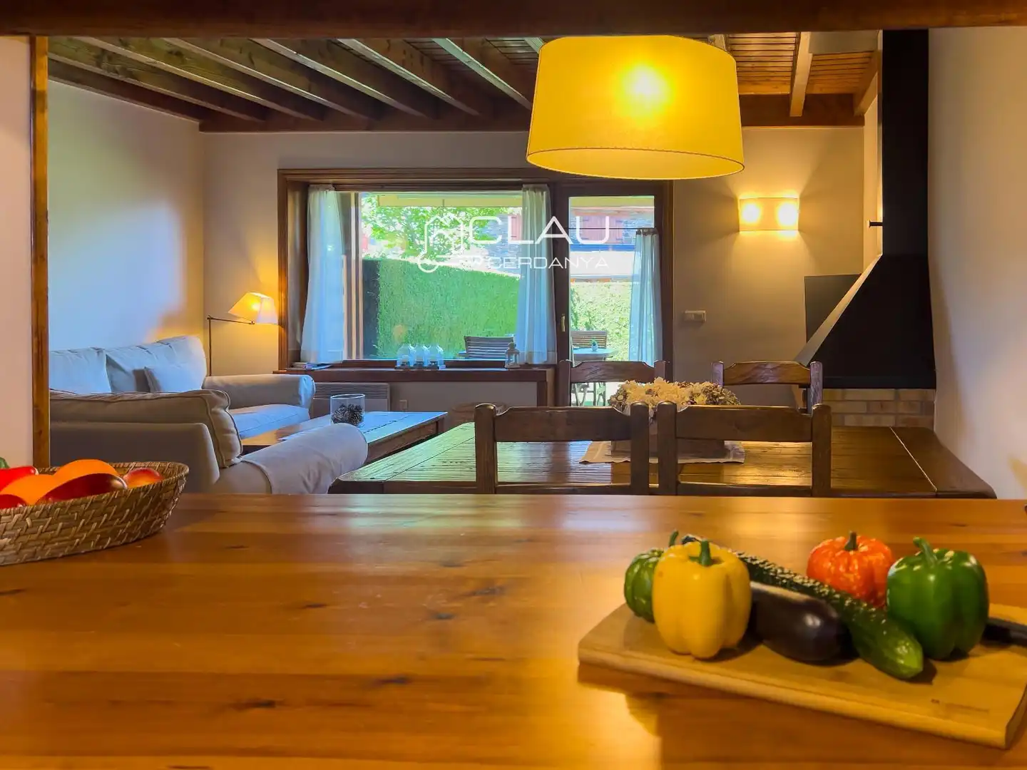Einfamilien-Reihenhaus zur Miete in Palau - de - Cerdagne mit Heizung, Privatgarten und Parkett