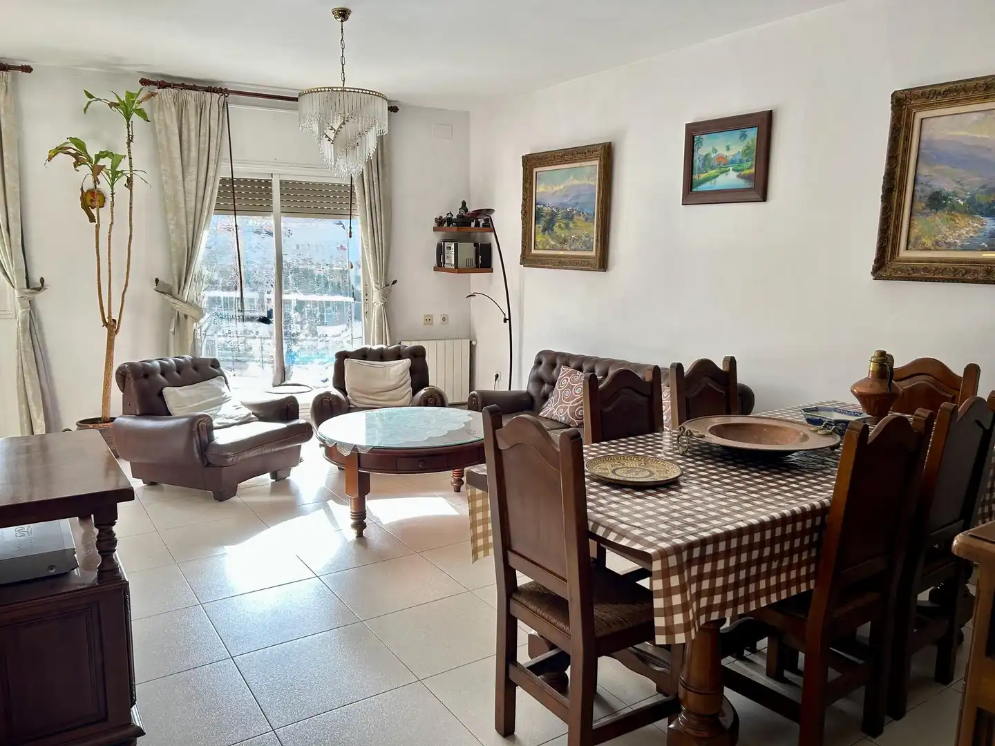 Sala de estar de Casa adosada en venta en Mataró con Aire acondicionado, Calefacción y Terraza