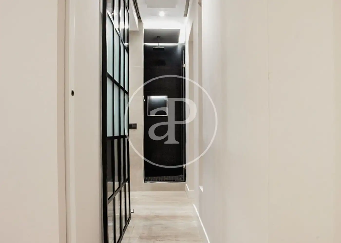 Flat for rent in C. de Fúcar, Cortes - Huertas