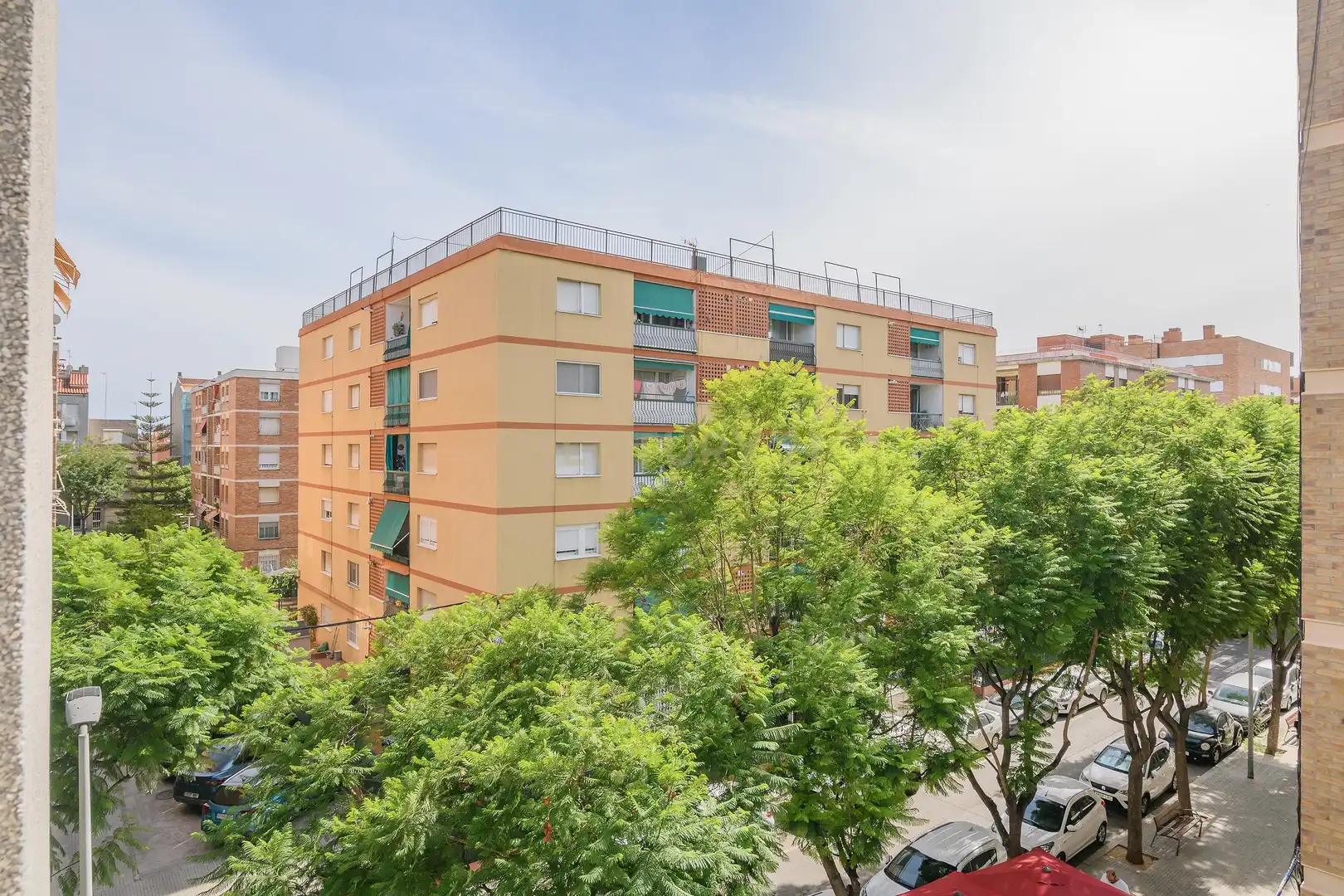 Vista exterior de Apartamento en venta en Sant Feliu de Llobregat