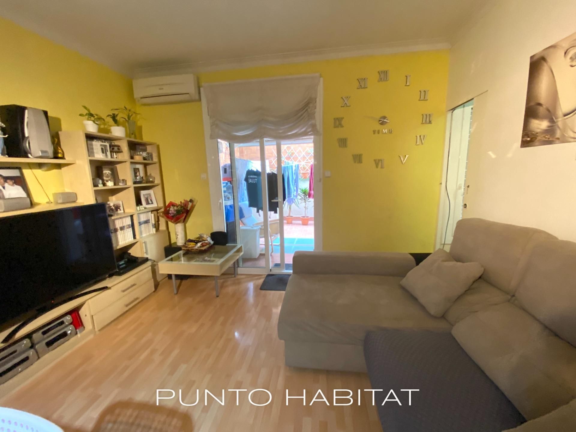 Wohnzimmer von Wohnung zum Verkauf in  Barcelona Capital mit Klimaanlage, Parkett und Terrasse