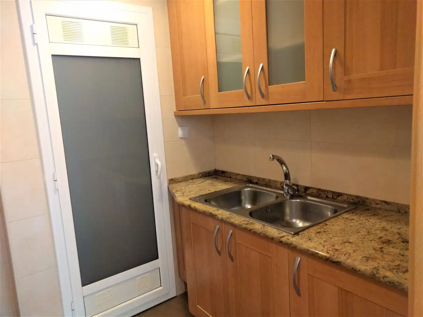 Kitchen of Flat for rent in Terrassa  with Heating