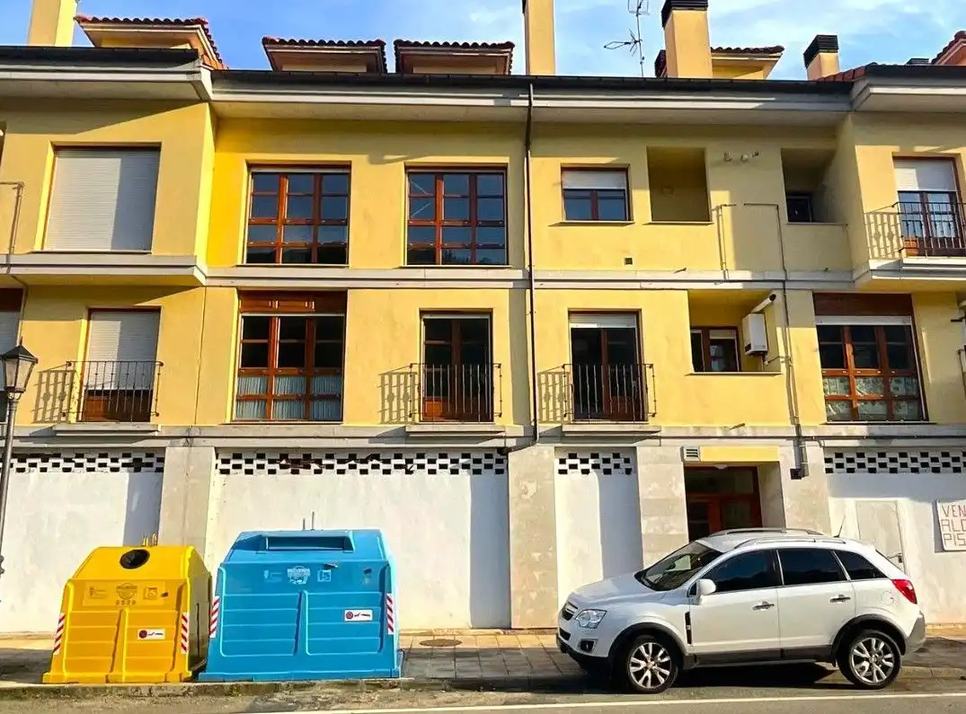 Vista exterior de Dúplex en venta en Potes con Trastero