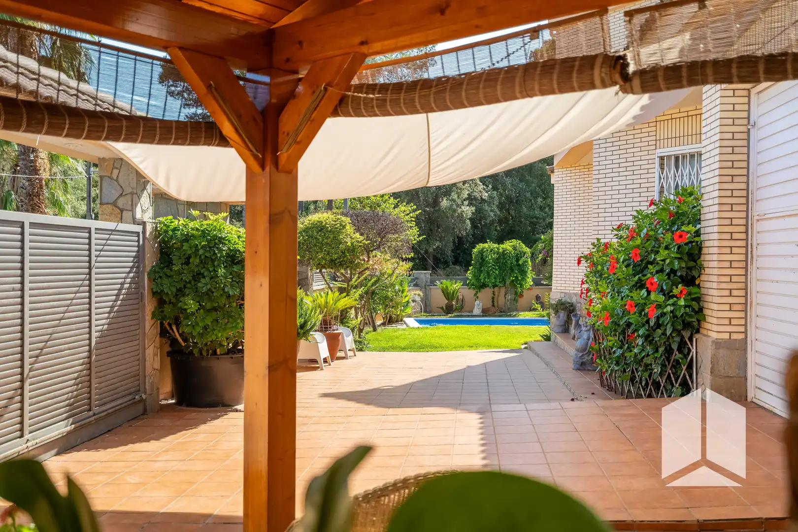 Garden of Houses for sale in Sant Vicenç Dels Horts  with Storage room and Swimming Pool