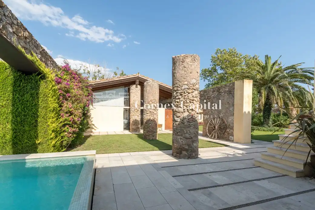 Vista exterior de Casa o chalet de alquiler en Pals con Jardín privado, Terraza y Piscina