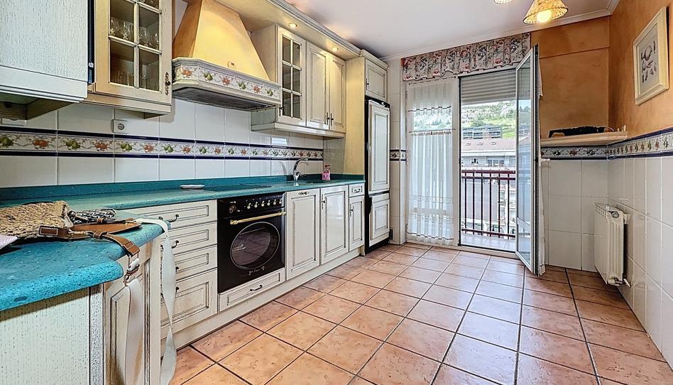 Photo 1 of Flat for sale in Aretxabaleta, Gipuzkoa