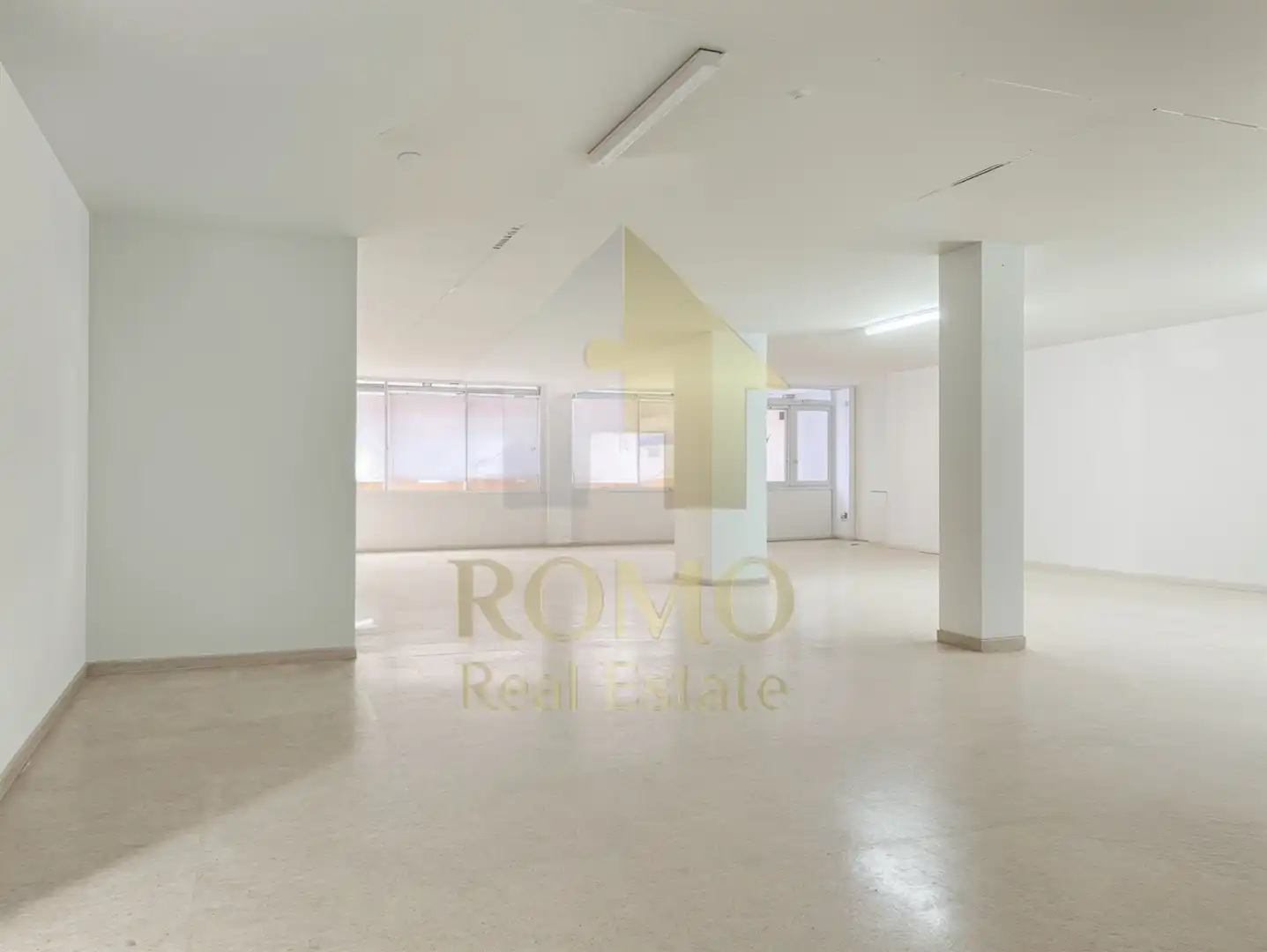 Local comercial en venda a Carrer de Verdi, imagen 5