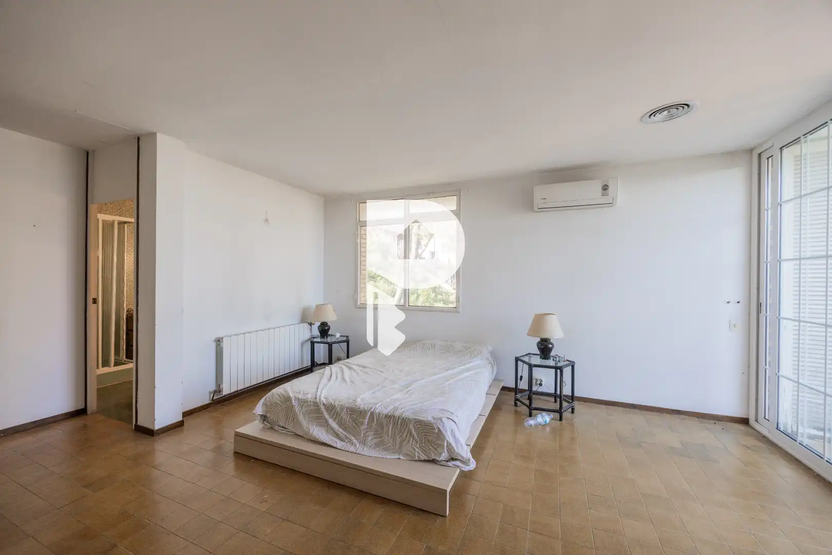 Bedroom of Houses for sale in Pallejà  with Air Conditioner, Heating and Private garden