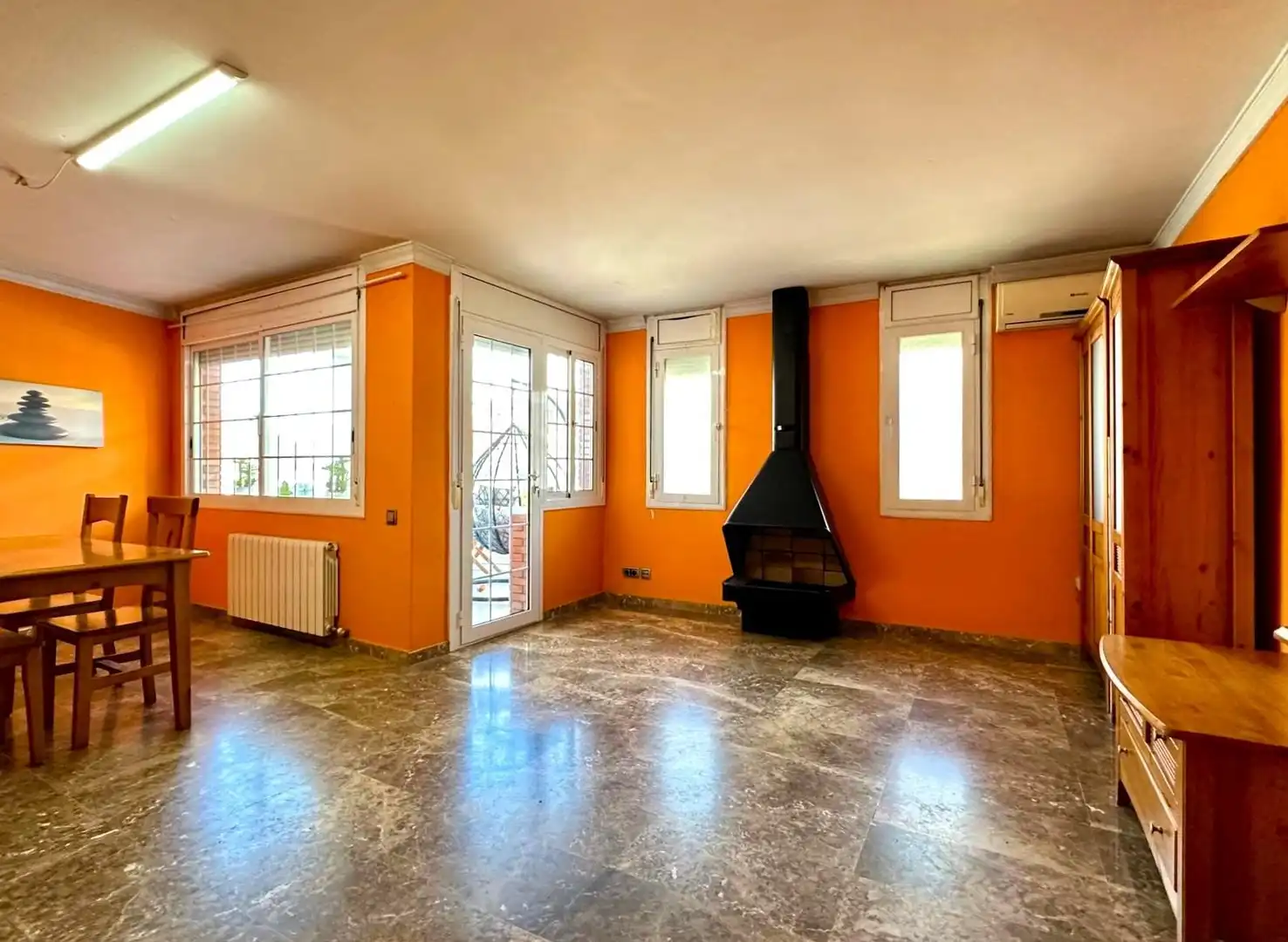 Sala de estar de Casa o chalet en venta en Granollers con Aire acondicionado, Calefacción y Jardín privado