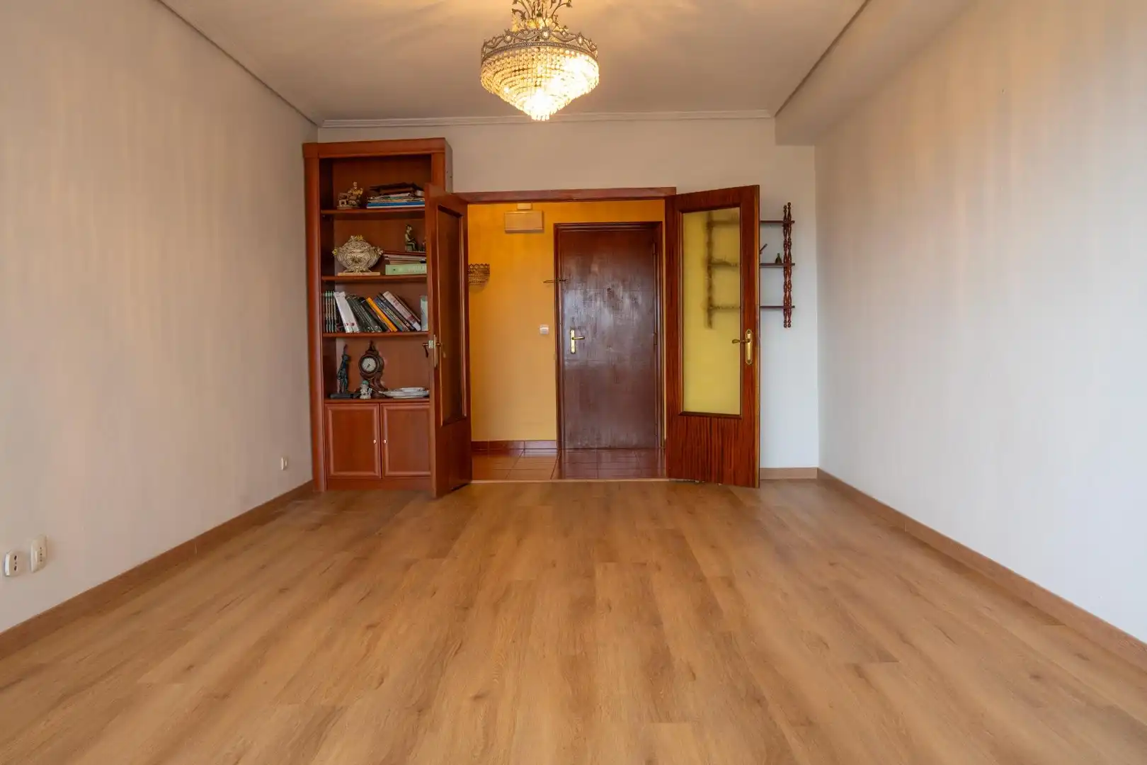Sala de estar de Ático en venta en Avilés con Calefacción y Balcón
