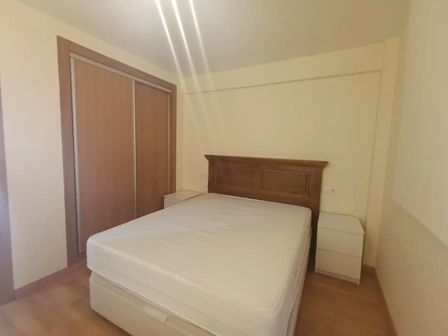 Habitación de Apartamento de alquiler en Málaga con Aire acondicionado y Amueblado