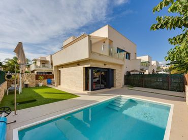 Villa con piscina in vendita a VELETA