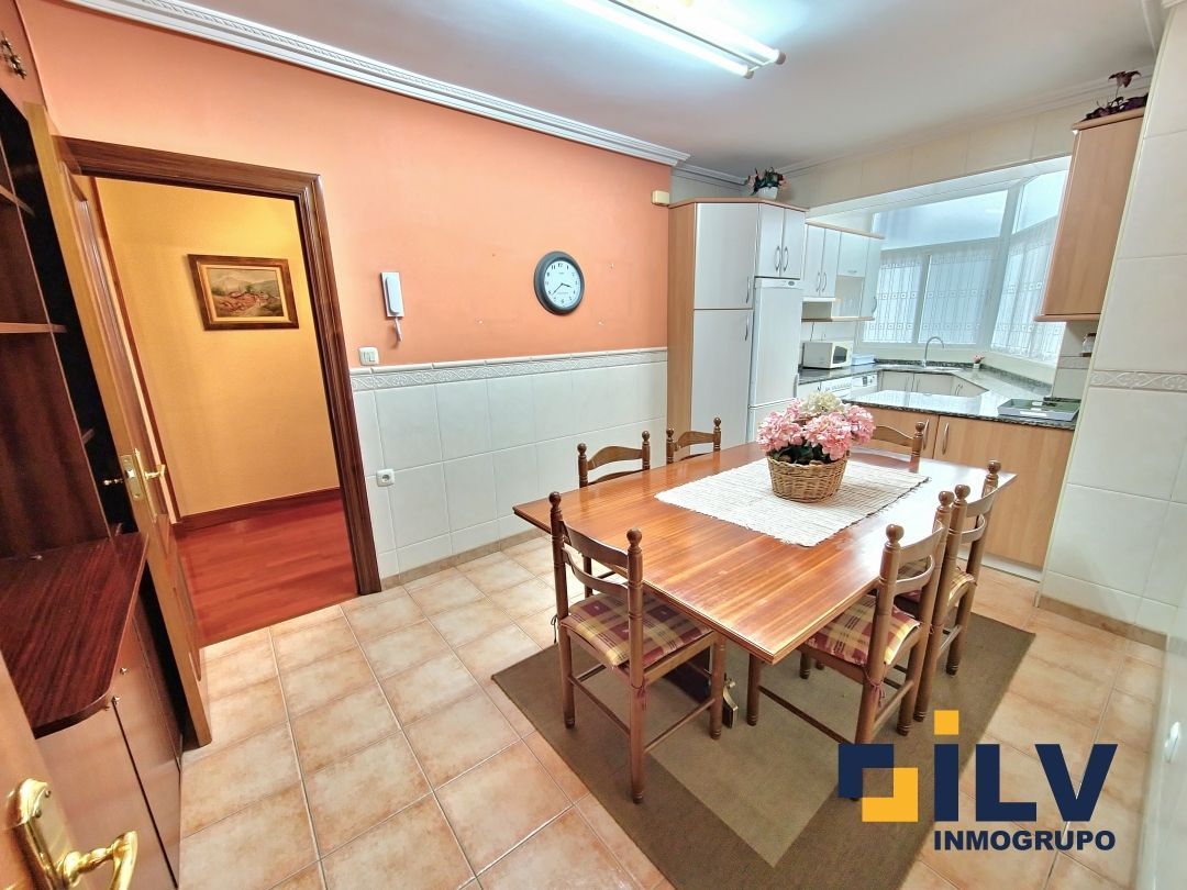 Cocina de Piso en venta en Santurtzi  con Terraza