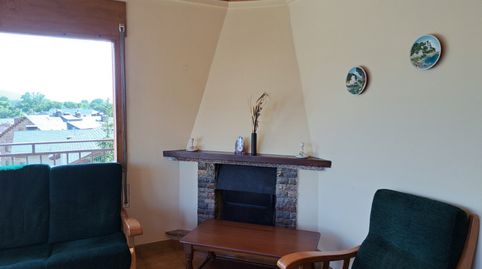 Foto 2 de Piso de alquiler en Carrer del Troc, 6, Llívia, Girona