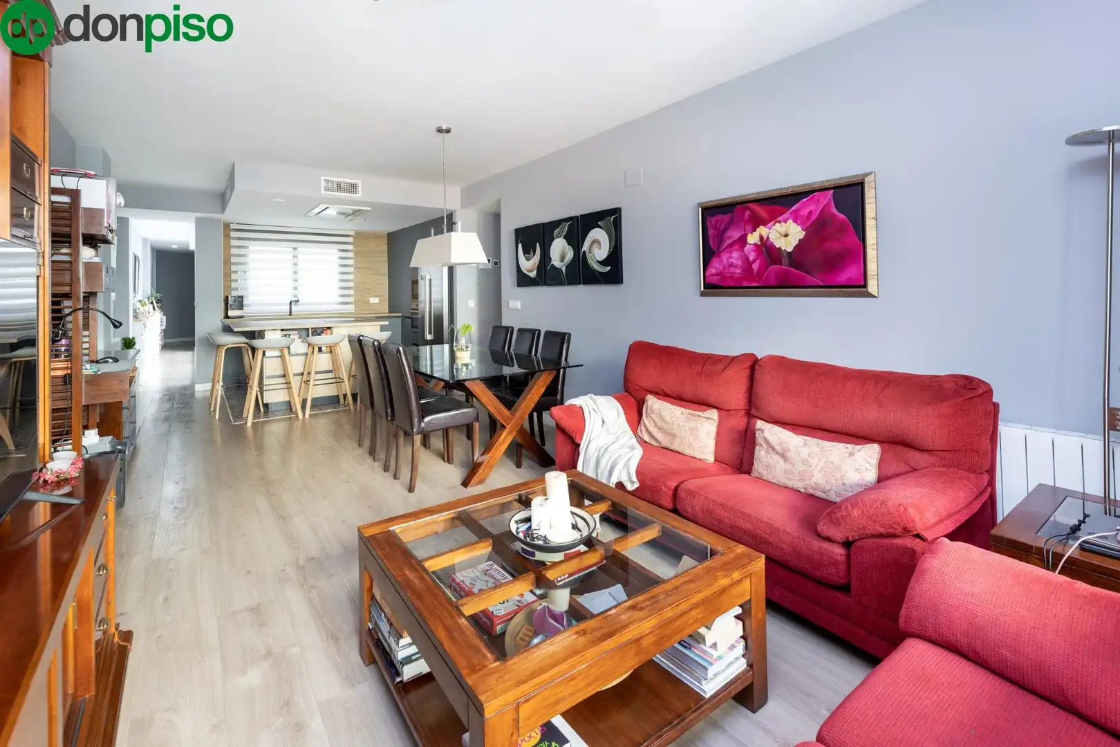 Flat with lift for sale in Calle PINTOR VELAZQUEZ 11, imagen 2