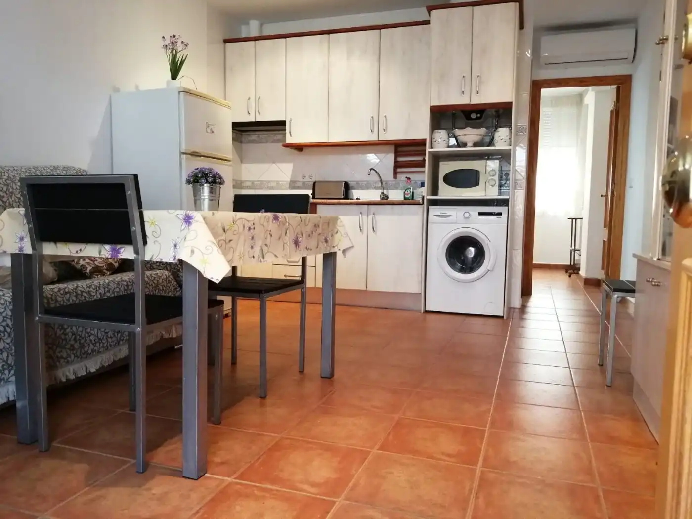 Apartament de lloguer a Avenida MATIAS SAENZ DE TEJADA, Puerto Deportivo