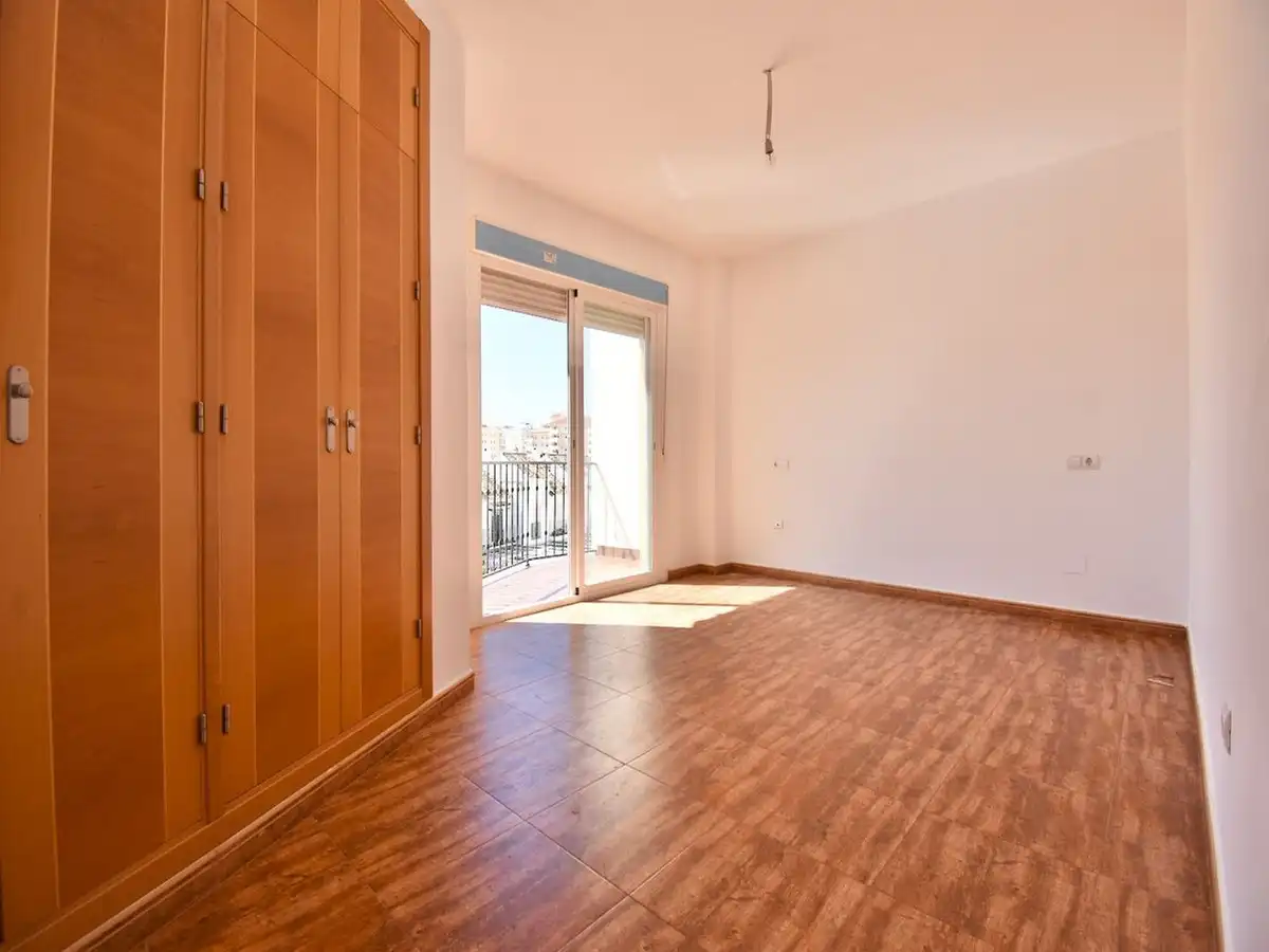 Reihenhaus mit Garten zum Verkauf in Puerto Deportivo, imagen 11