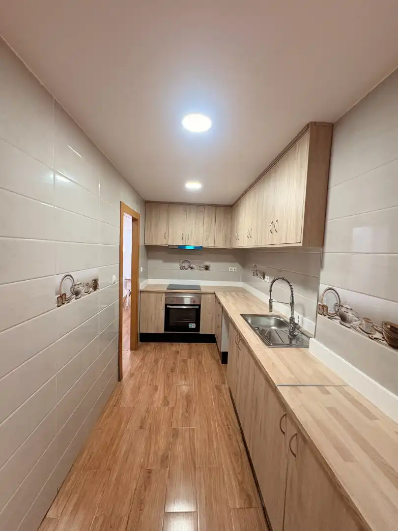 Küche von Wohnung zur Miete in L'Alcúdia mit Möbliert, Ofen und Waschmaschine