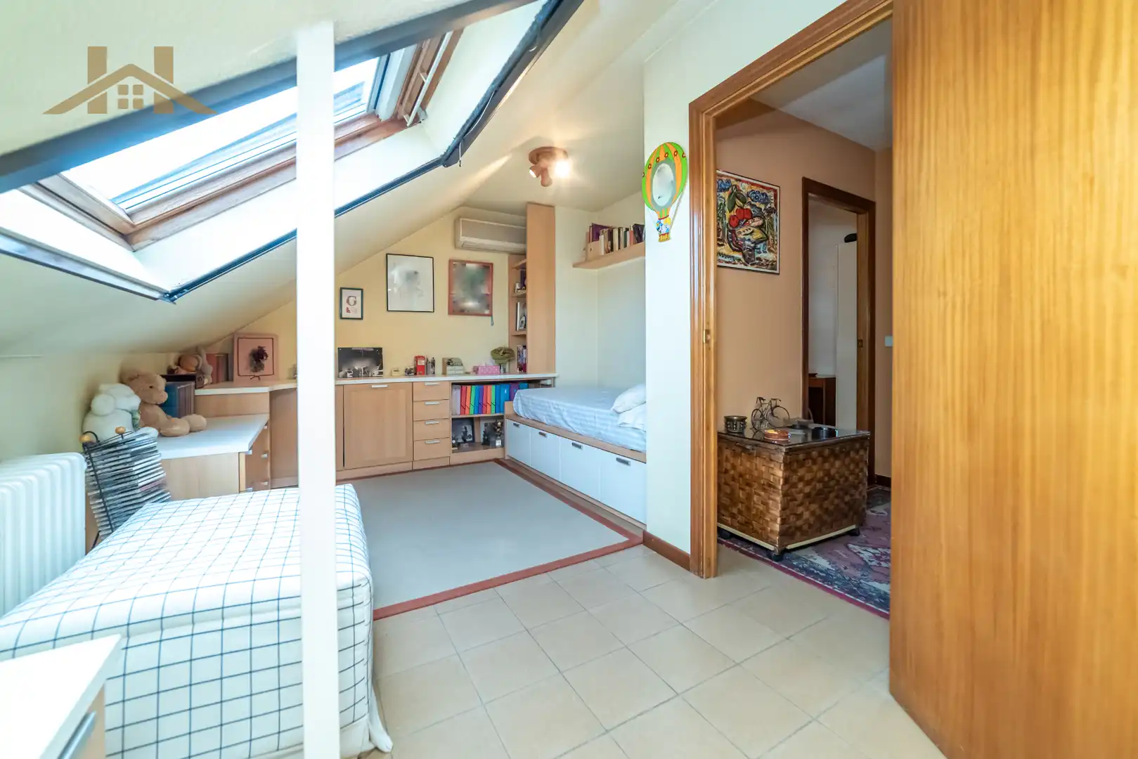 Casa pareada con terraza en venta en Calle del Azabache, imagen 3