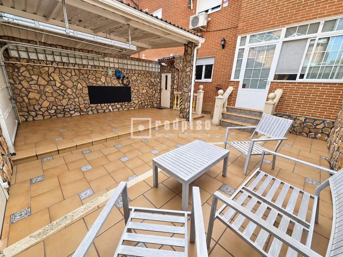 Detached house with garden for sale in Casco Histórico, imagen 2