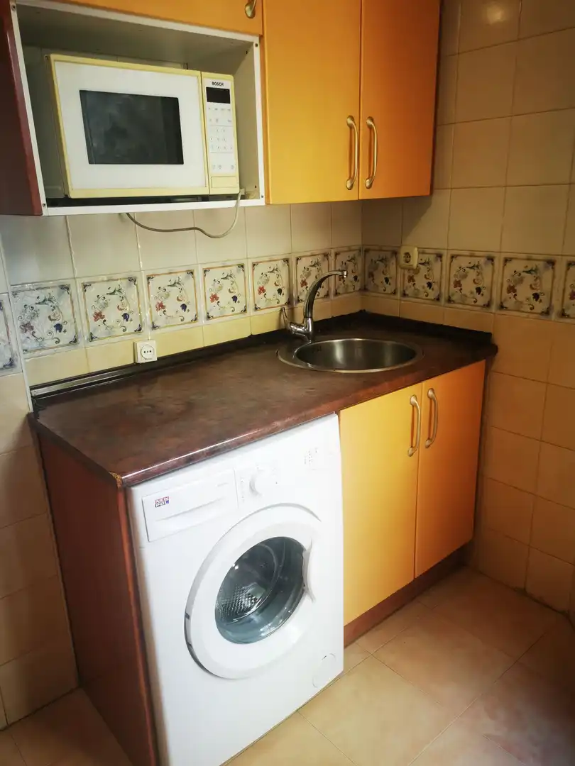 Cocina de Apartamento de alquiler en Salamanca con Calefacción, Parquet y Amueblado