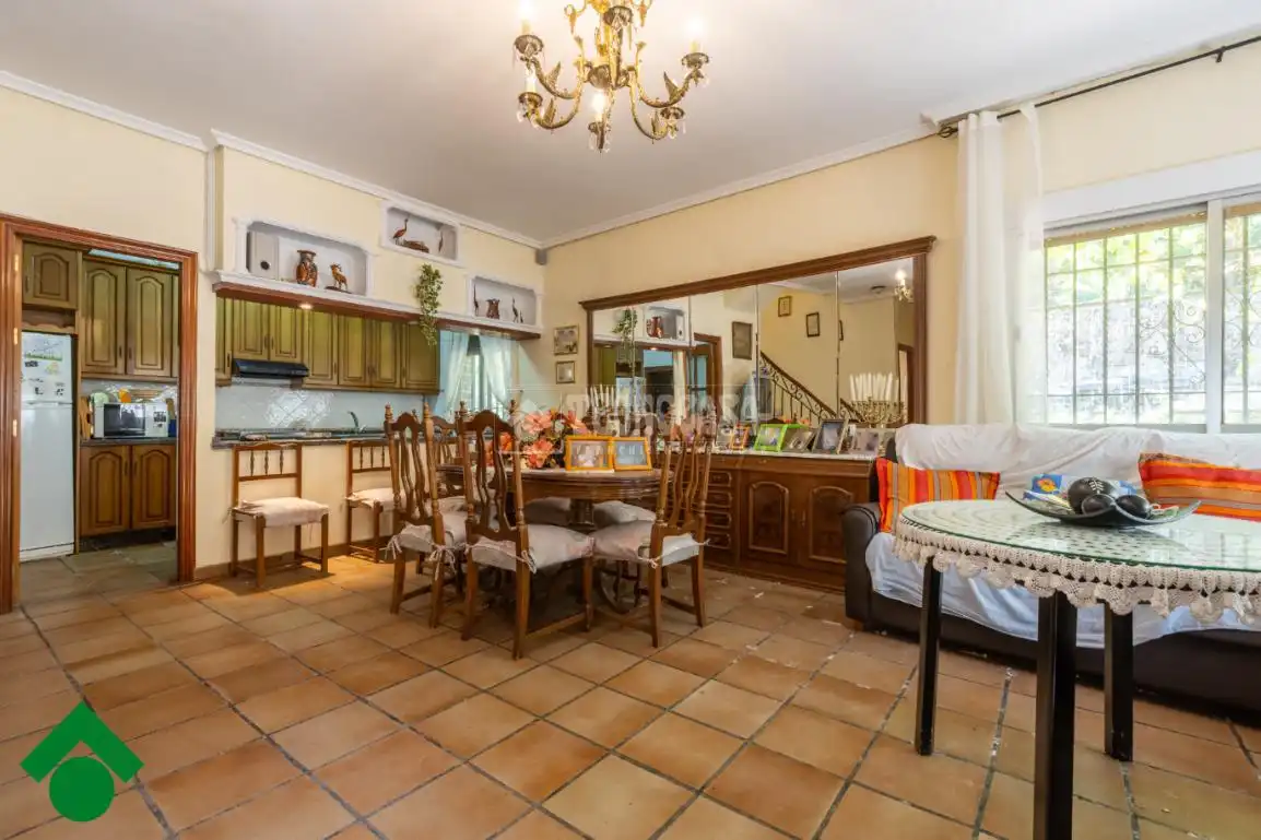 Casa rústica amb piscina en venda a Periurbano Oeste - Sierra, imagen 2