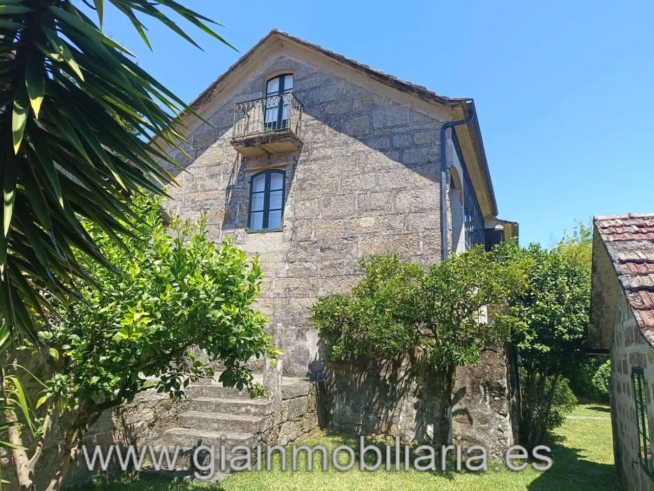Vista exterior de Casa o chalet en venta en Mondariz con Calefacción, Jardín privado y Terraza