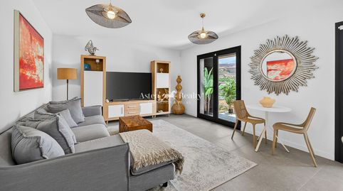 Foto 2 de Apartamento en venta en El Velero, 35, Playa de San Juan, Guía de Isora