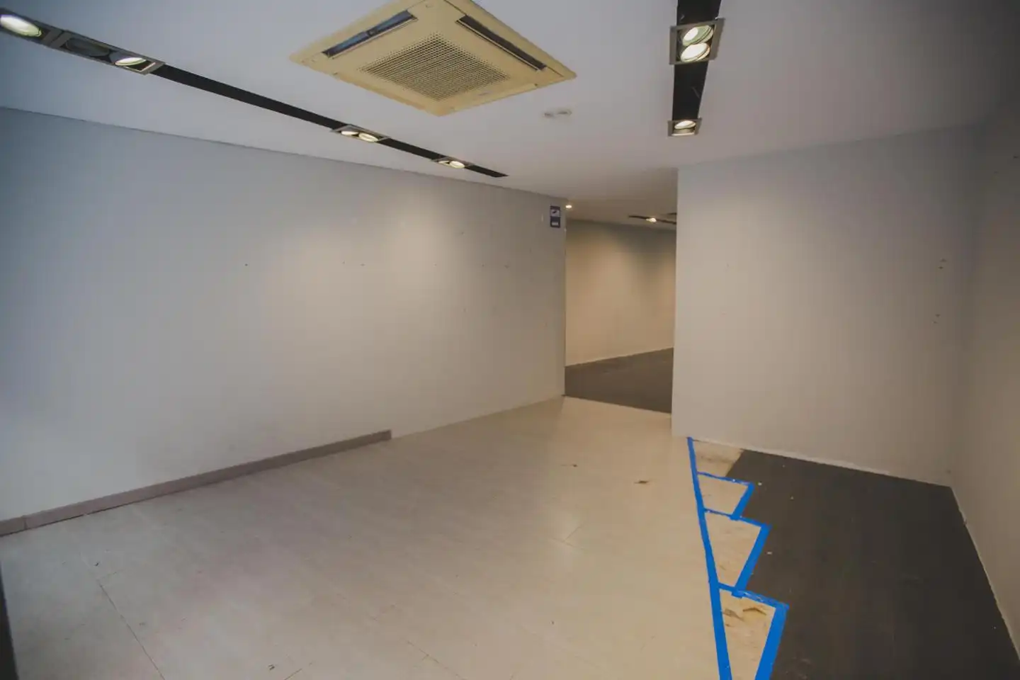 Business premises for sale in Centro Histórico, imagen 8