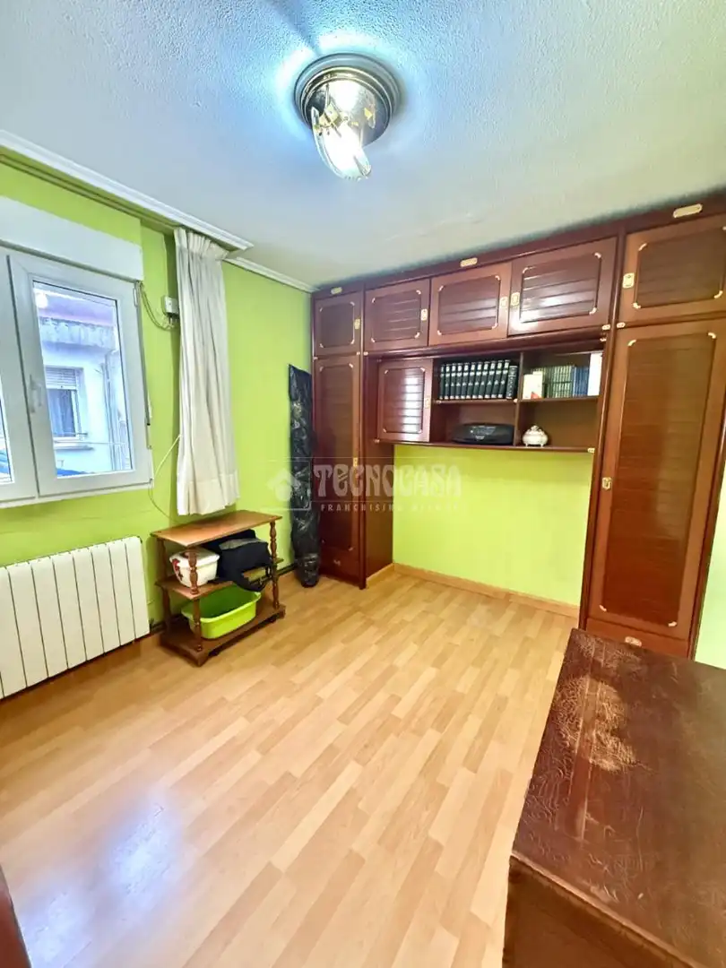 Habitación de Piso en venta en Santander con Calefacción y Amueblado