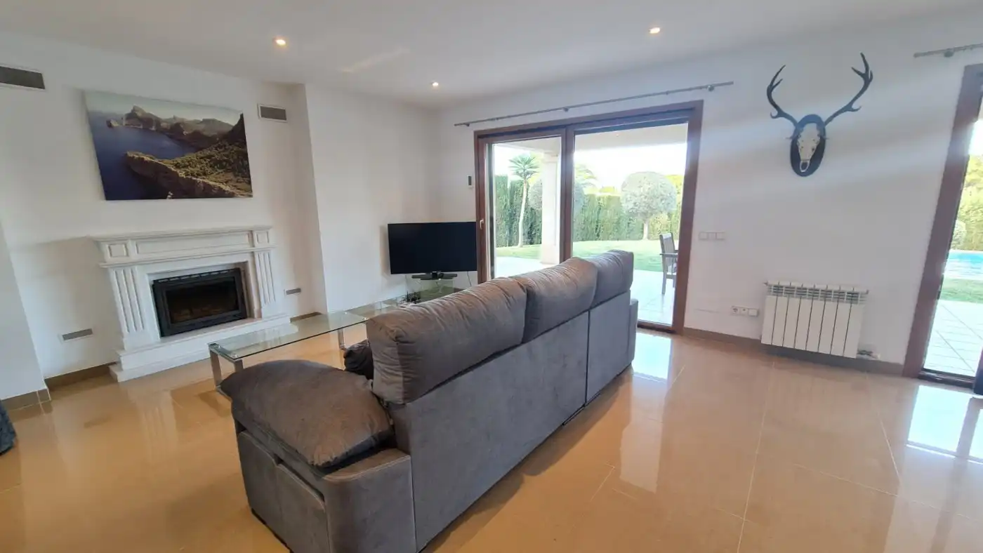 Living room of Houses for sale in Calvià  with Heating, Private garden and Terrace