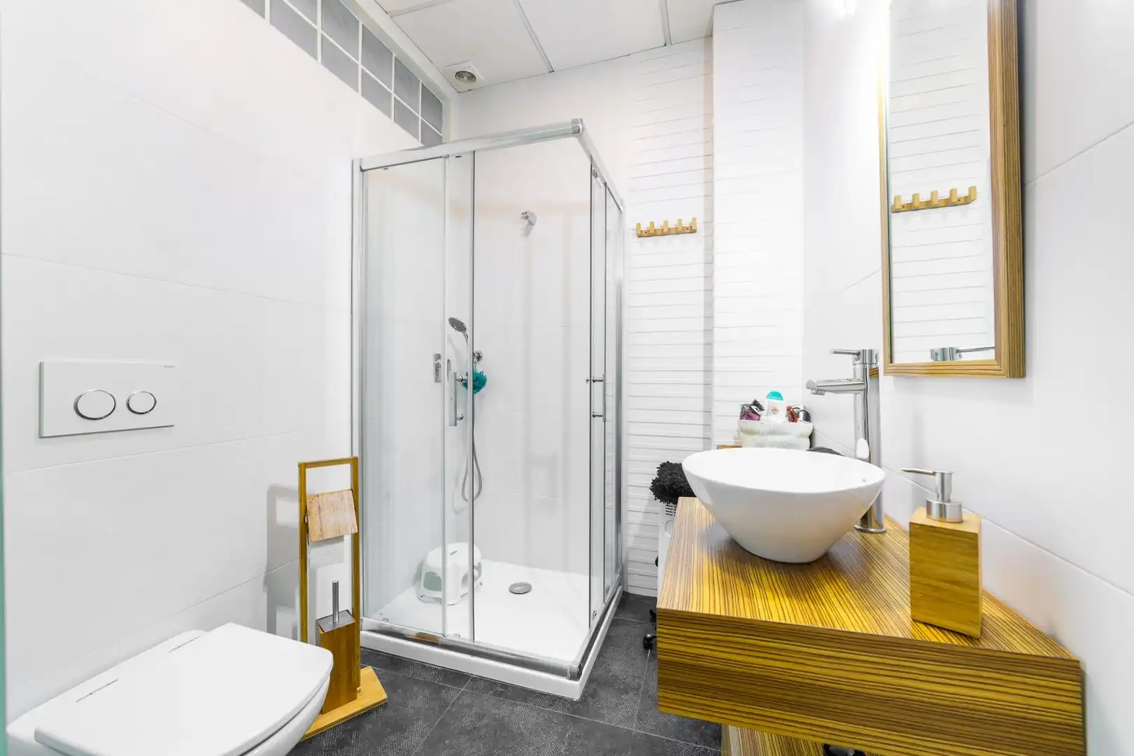 Badezimmer von Maisonette zum Verkauf in Almería mit Klimaanlage, Terrasse und Abstellraum