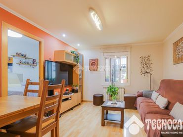 Wohnung mit Aufzug zum Verkauf in Nou Barris