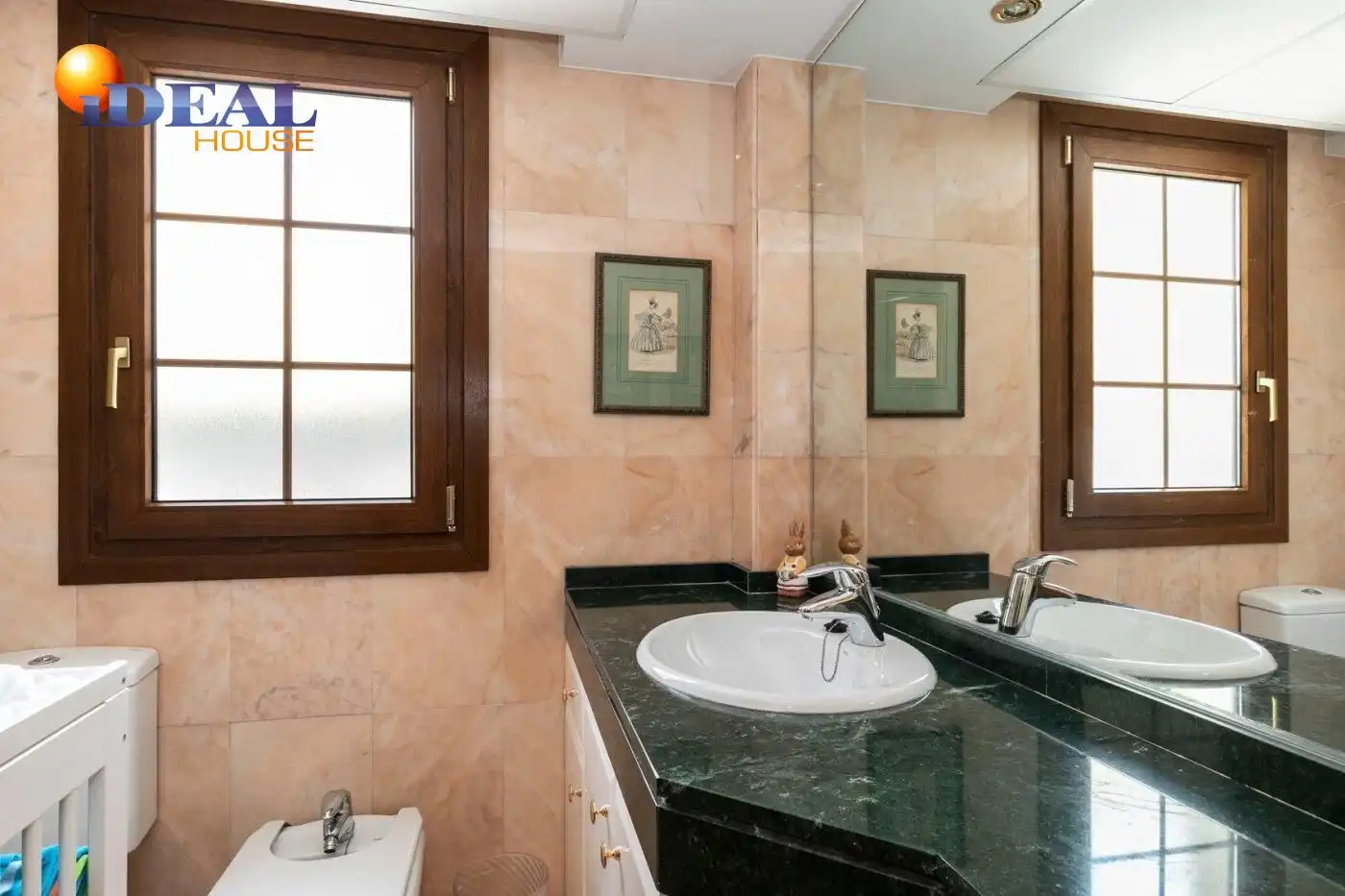 House with pool for sale in Huétor Vega, imagen 44