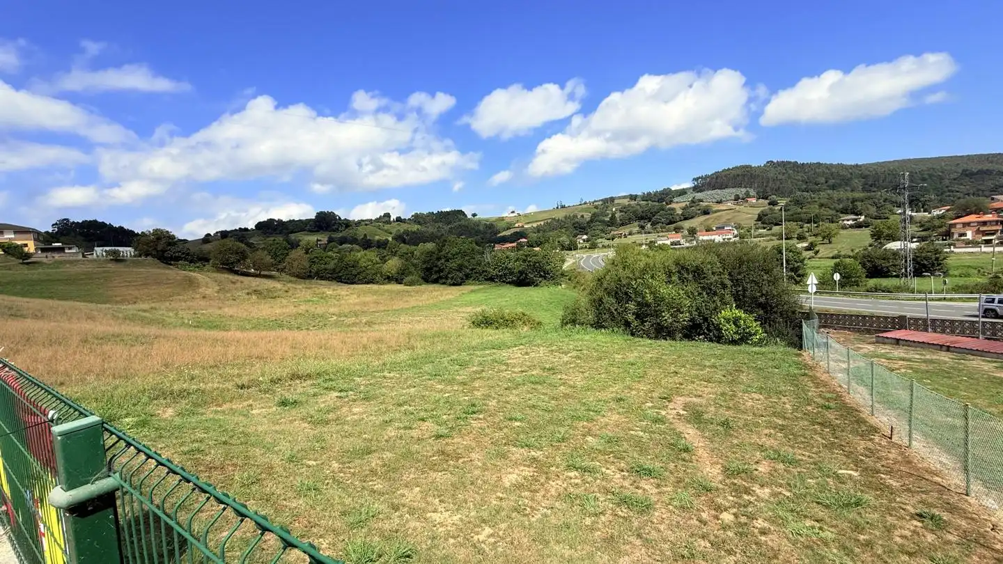 Casa amb jardí en venda a Bárcena de Cicero, imagen 2