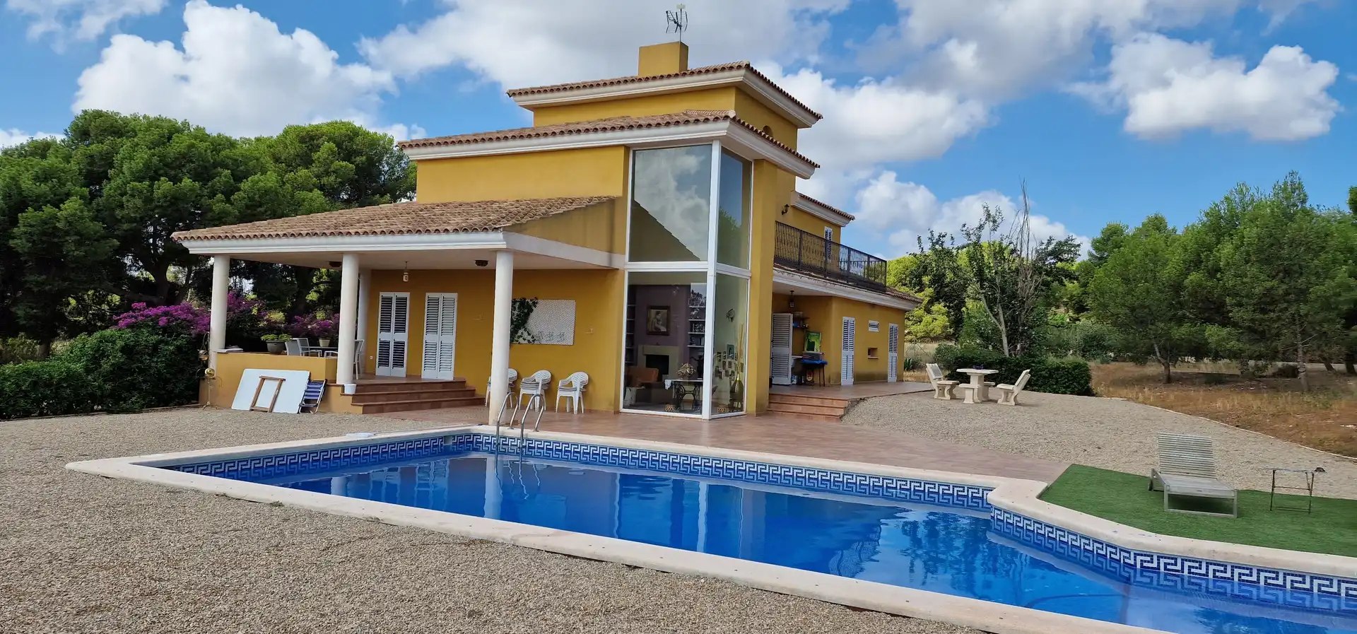 Außenansicht von Haus oder Chalet zum Verkauf in Totana mit Heizung, Privatgarten und Terrasse